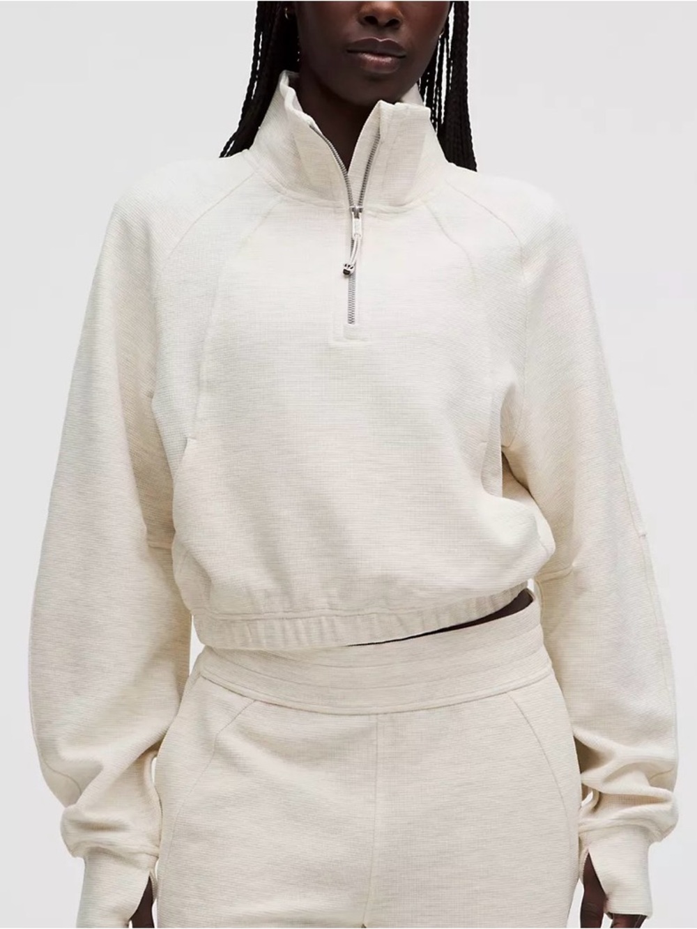 Lululemon Scuba Cropped Funnel-Neck Half-Zip Top. Size 4. Light Ivory. EUC